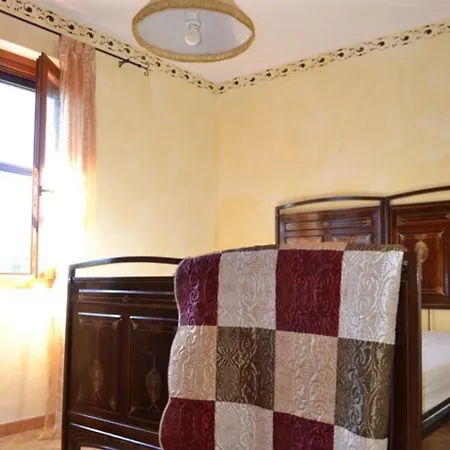 Tranquilla E Silenziosa Casa In Campagna Valverde (Sardinia)
